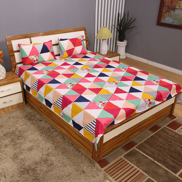 Pack of 5 Classic Dreams Double Bedsheets Set + 1 Double Bedsheet Set Free (5BS8+1)